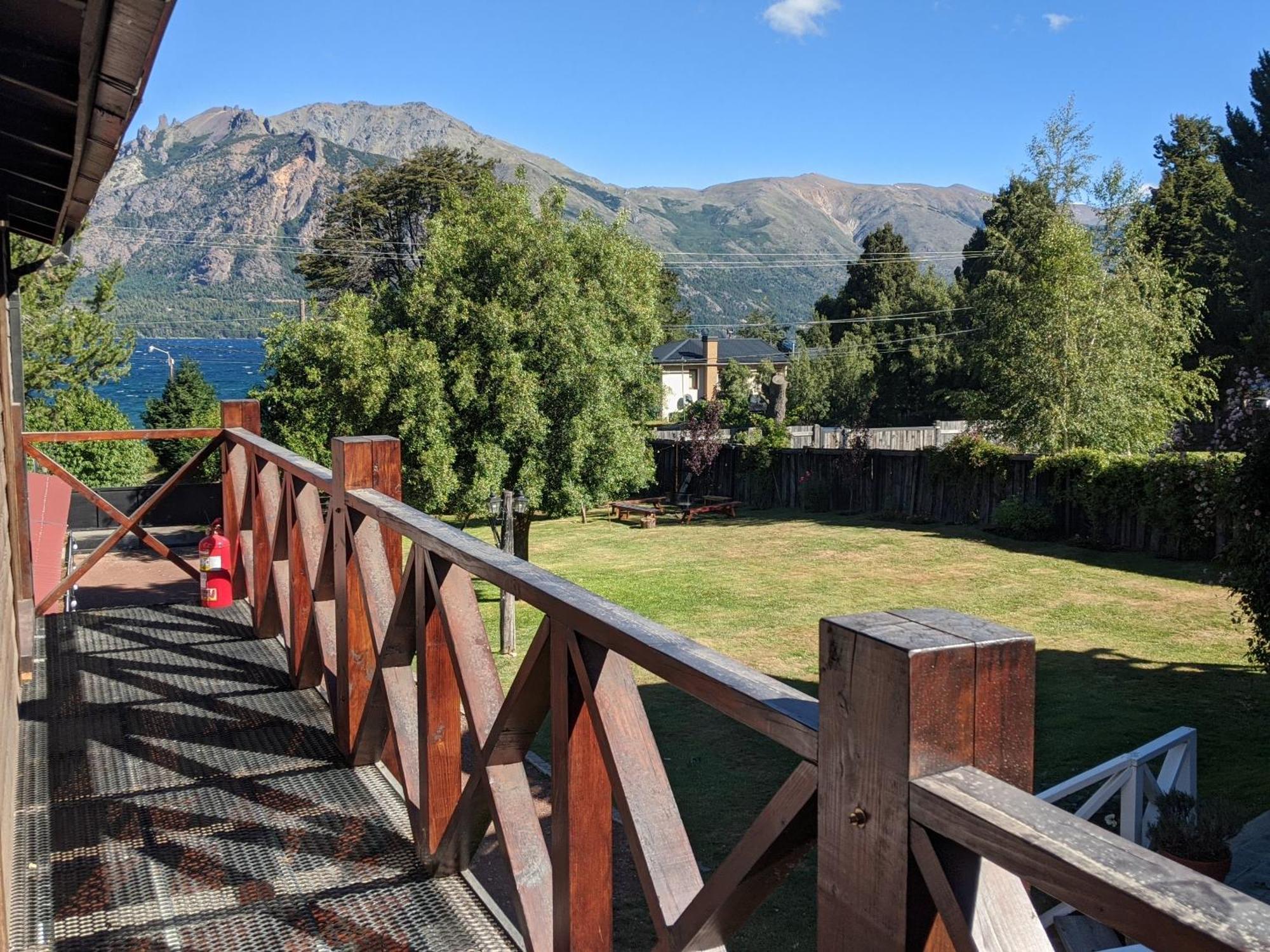 Indomito Hostel San Carlos de Bariloche Exterior foto